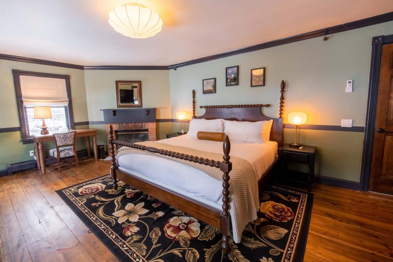 Hotel The Constance By The Lenox Collection Extérieur photo