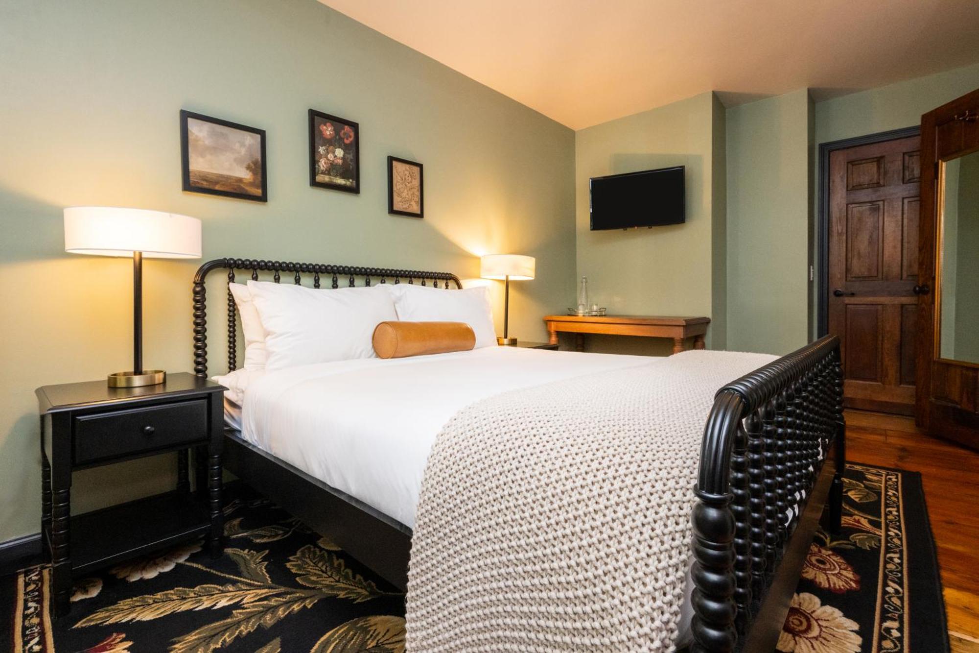 Hotel The Constance By The Lenox Collection Extérieur photo